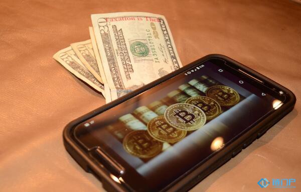 吴桐、李家骐：区块链和金融的融合发展研究