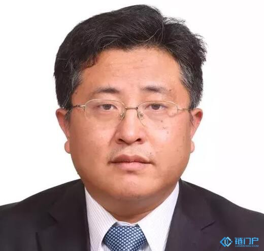 国家互联网金融安全技术专家委员会秘书长吴震照片